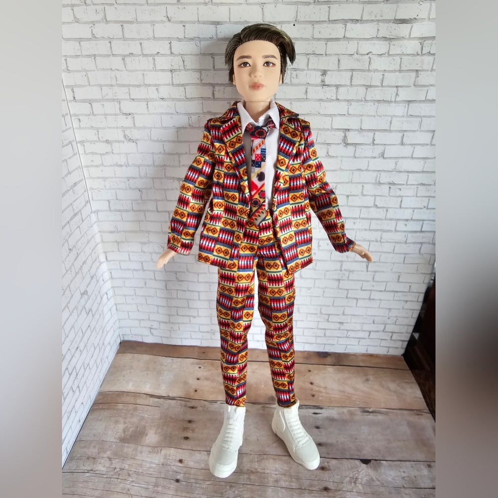 Mattel BTS Jimin Core Idol Fashion Doll 11 Inch Articulated K Pop - Picture 2 of 5